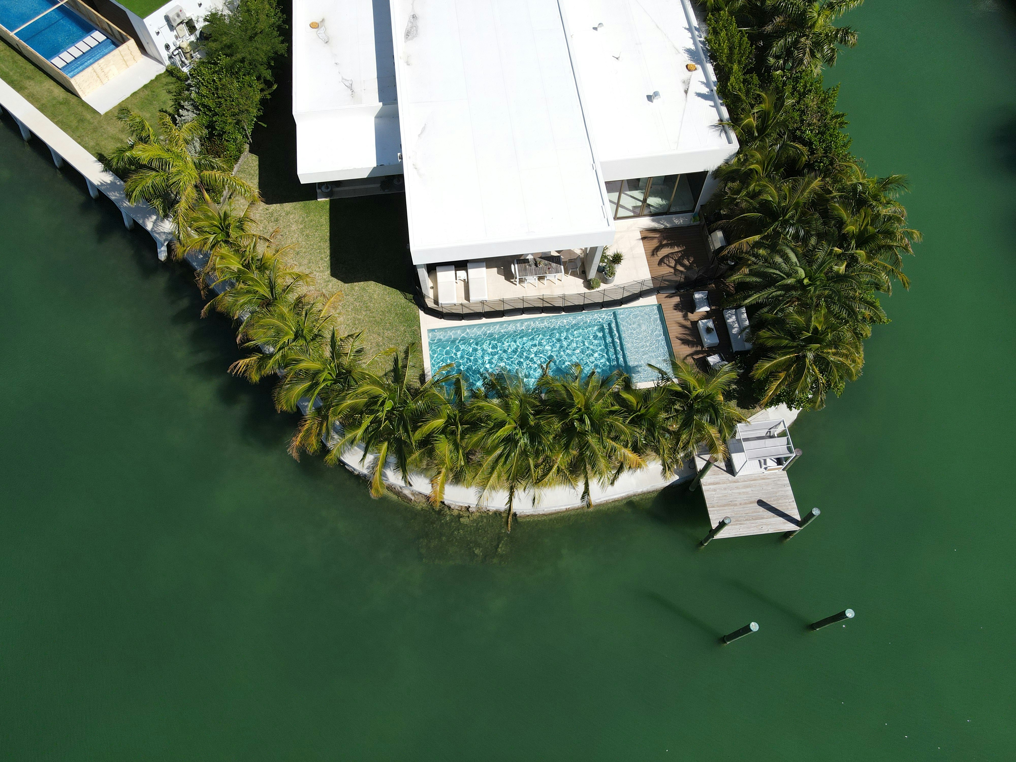 Jupiter waterfront and lighthouse